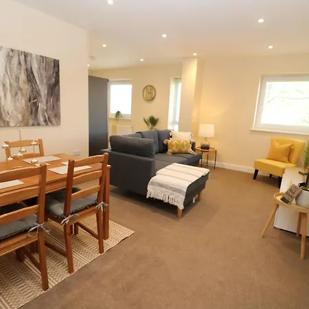 The Retreat - Ih21all - 6 Apartment Thornaby on Tees