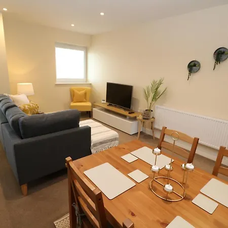 The Retreat - Ih21all - 6 Thornaby on Tees